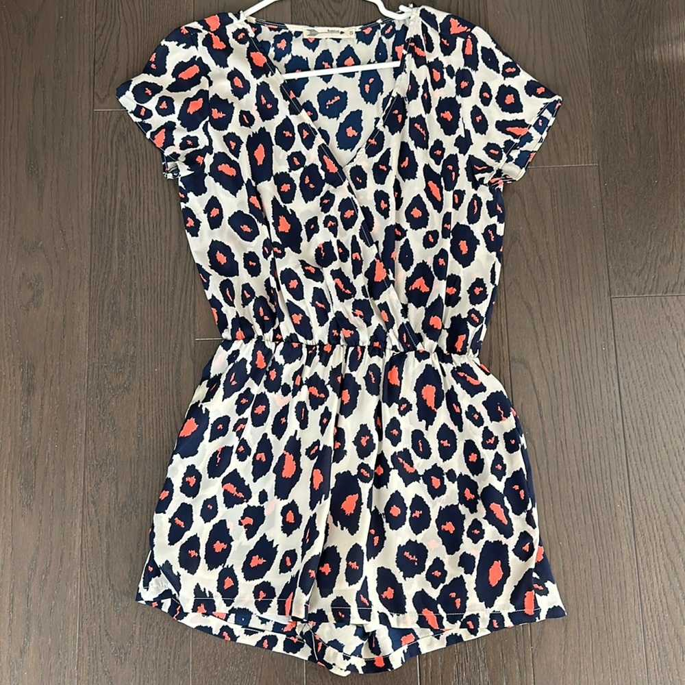 Leopard Print Romper Size Small - image 3